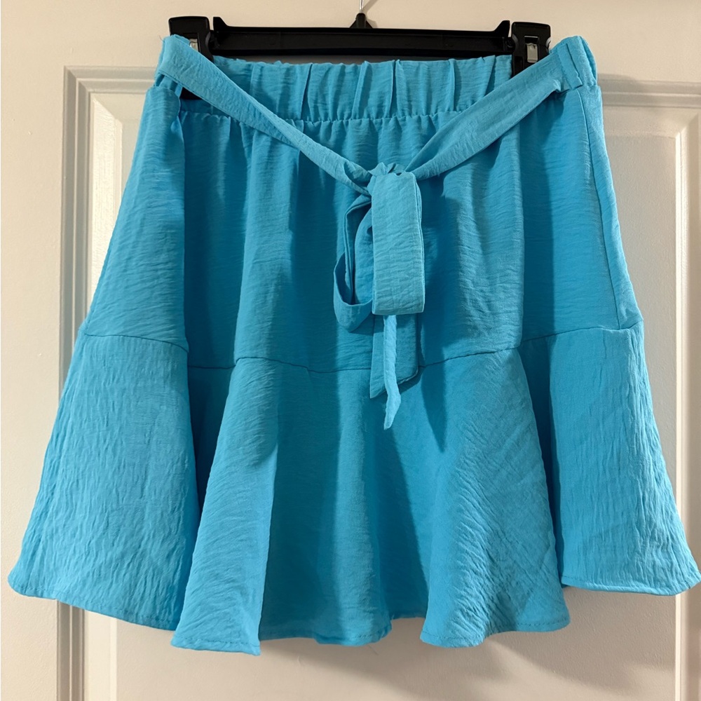 Vestique Vibrant Blue Skort